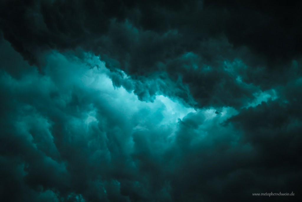Schlechtwetterfront über Hameln Wangelist 2013 - Fotografie von metapherschwein.de