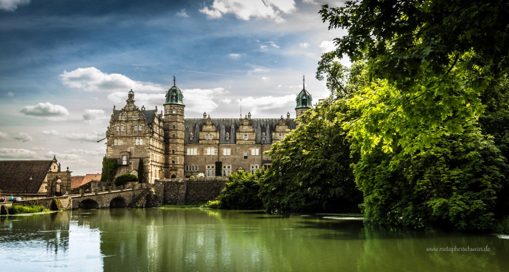 Blick auf Schloss Hämelschenburg, die Perle der Weserrenaissance