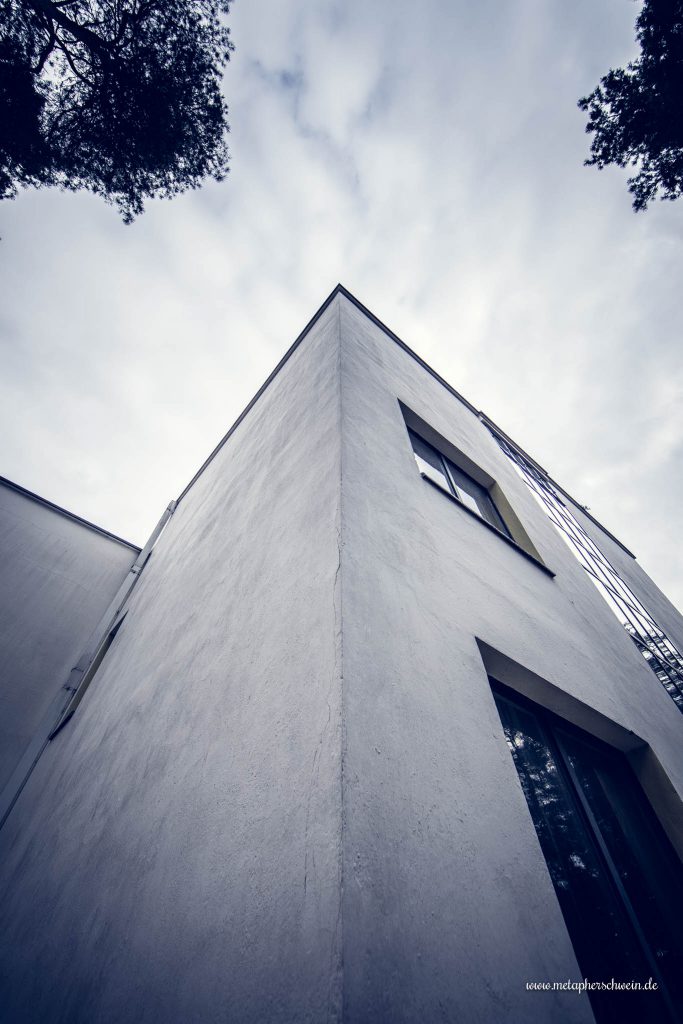 Bauhaus Meisterhaussiedlung von Walter Gropius in Dessau | © Michael Eichhorn