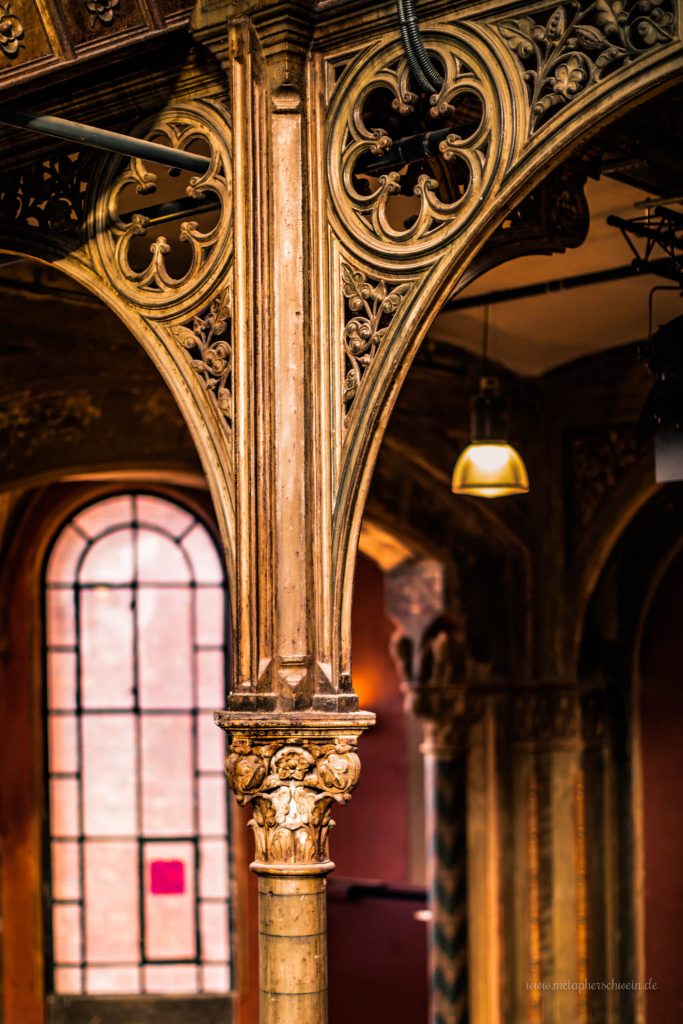 Gusseiserne Stützpfeiler in der Cumberlandschen Galerie Hannover