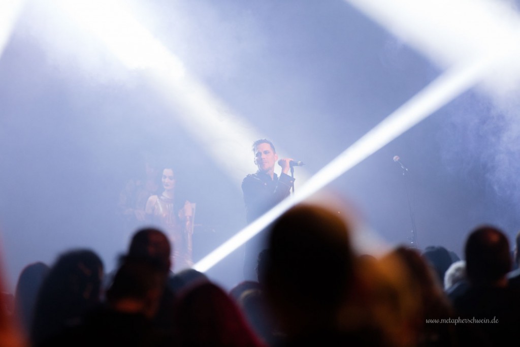 In Strict Confidence auf dem Autumn Moon Festival 2015 in Hameln | www.metapherschwein.de