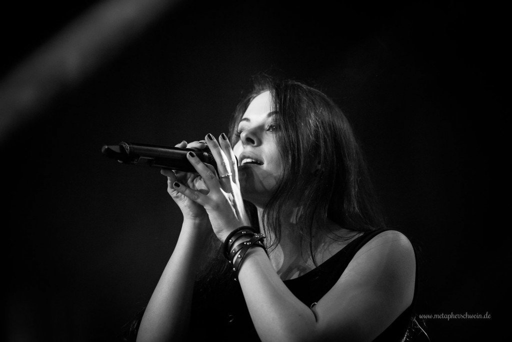 Beyond the Black auf dem Autumn Moon Festival 2015 in Hameln | www.metapherschwein.de