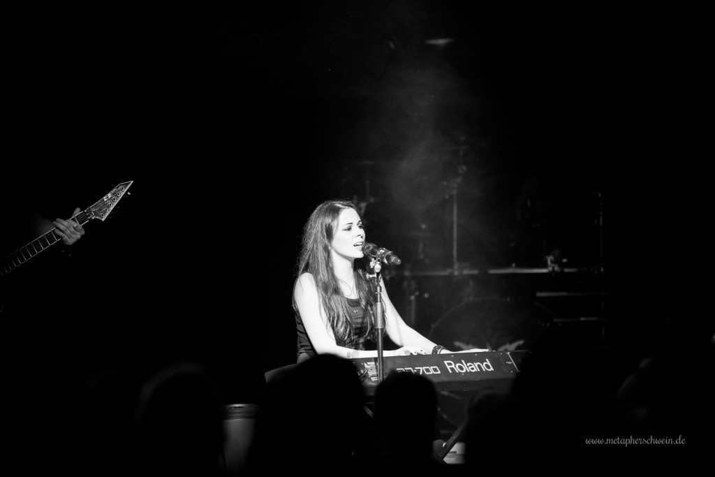 Beyond the Black auf dem Autumn Moon Festival 2015 in Hameln | www.metapherschwein.de