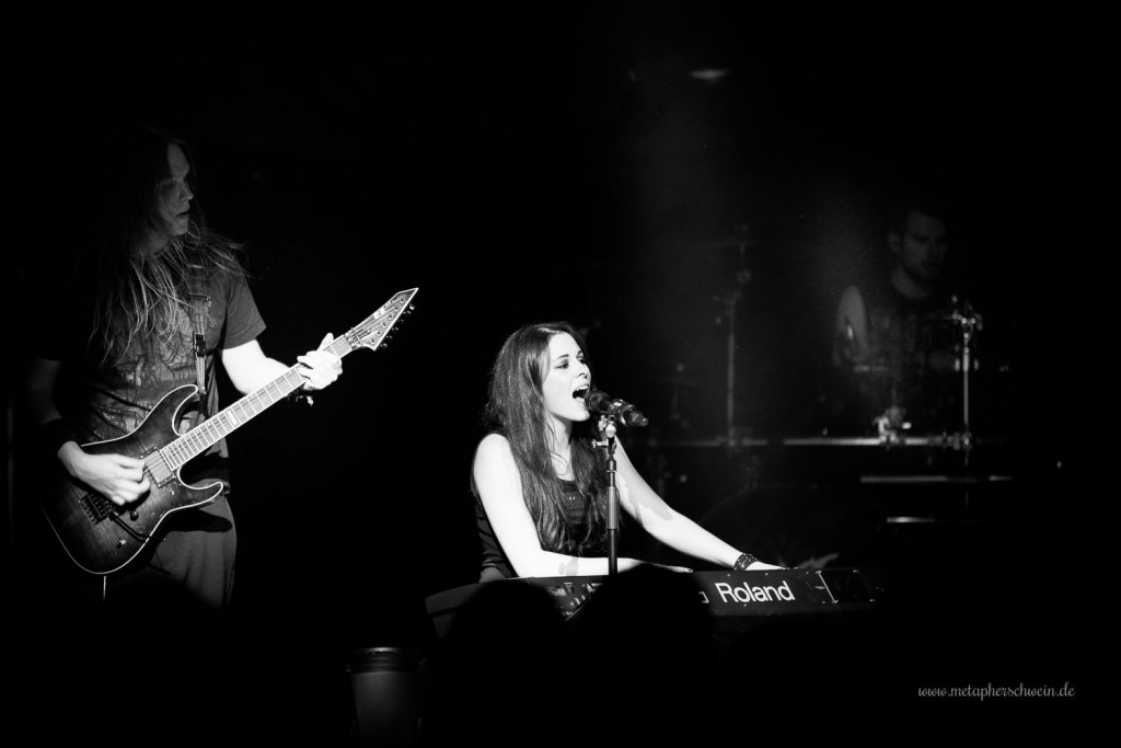 Beyond the Black auf dem Autumn Moon Festival 2015 in Hameln | www.metapherschwein.de