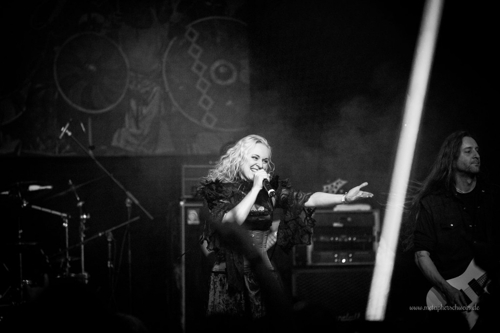 Leaves’ Eyes auf dem Autumn Moon Festival 2015 in Hameln | www.metapherschwein.de