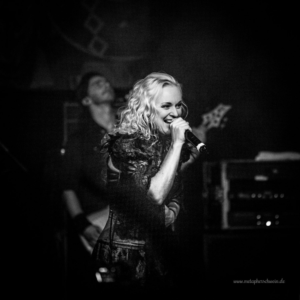 Leaves’ Eyes auf dem Autumn Moon Festival 2015 in Hameln | www.metapherschwein.de