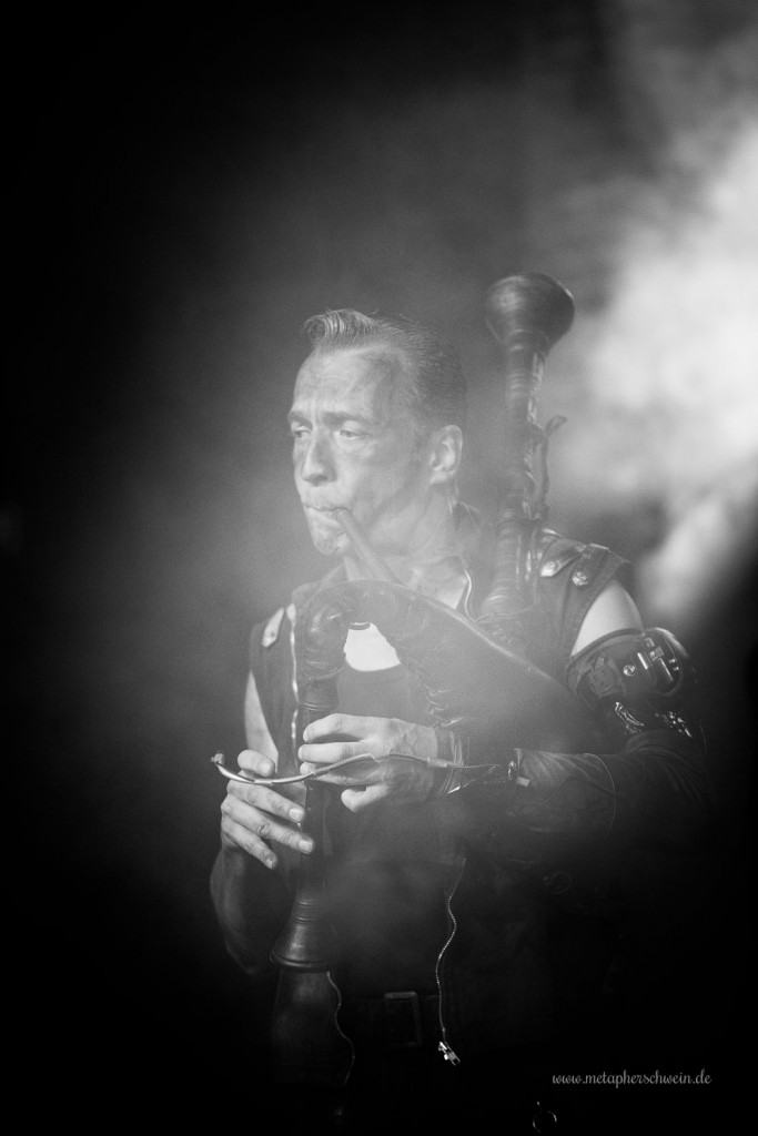 Tanzwut auf dem Autumn Moon Festival 2015 in Hameln | www.metapherschwein.de