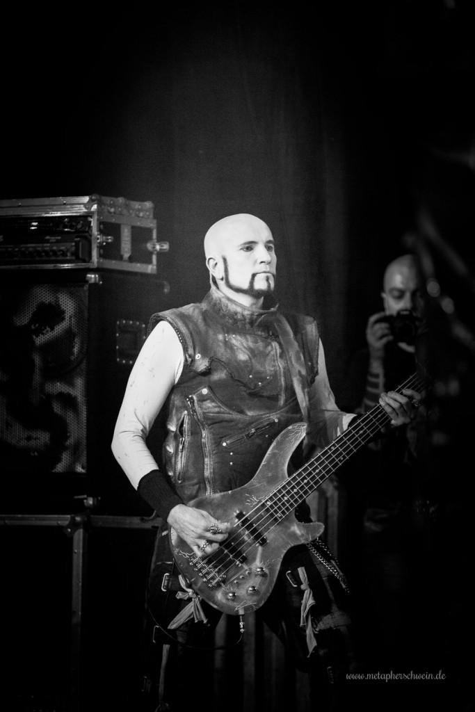 Tanzwut auf dem Autumn Moon Festival 2015 in Hameln | www.metapherschwein.de